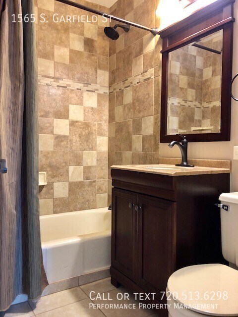 Building Photo - 1565 S Garfield St