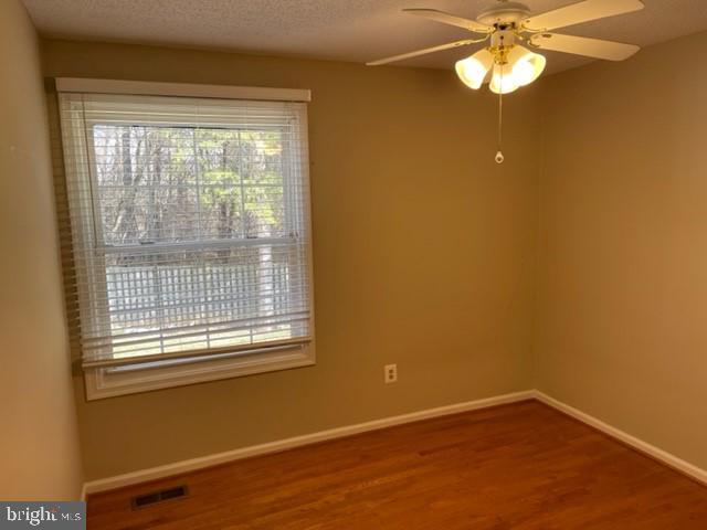 Building Photo - 234 E Juniper Ave