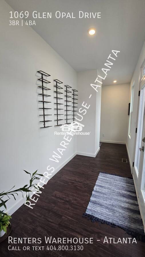 Building Photo - 1069 Glen Opal Dr