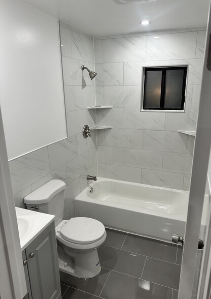 Building Photo - 3103 Falcon Ave
