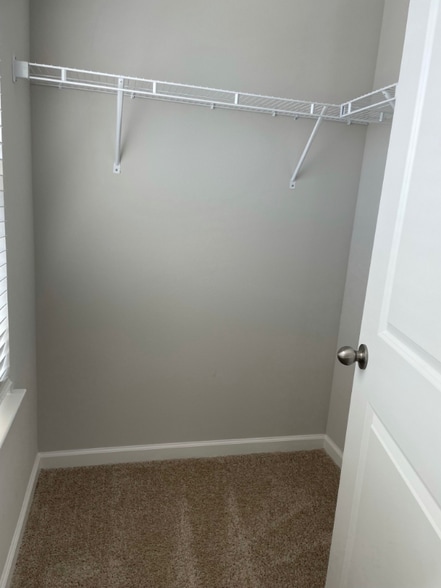 Building Photo - 2395 Arbor Wind Dr