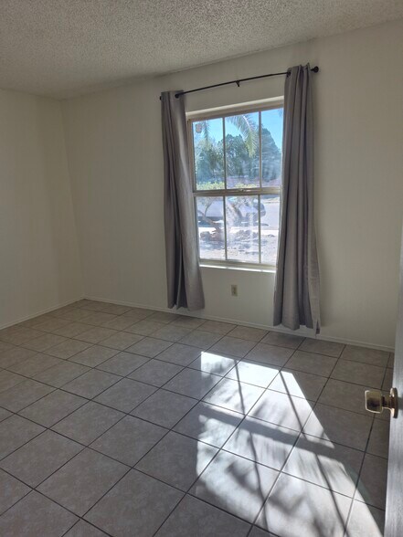 Building Photo - 3068 W Wyoming St