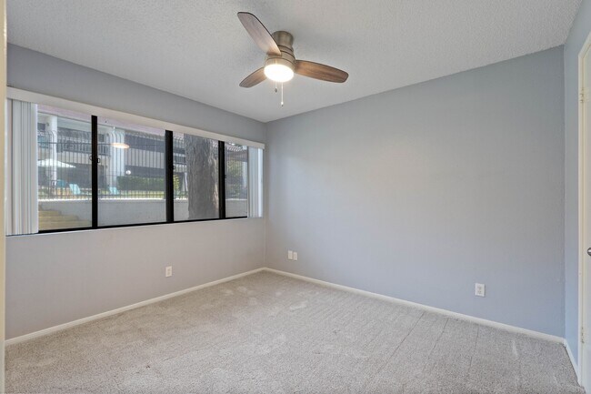 Building Photo - 12100 Melville Dr