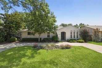 Building Photo - 6820 E Mockingbird Ln