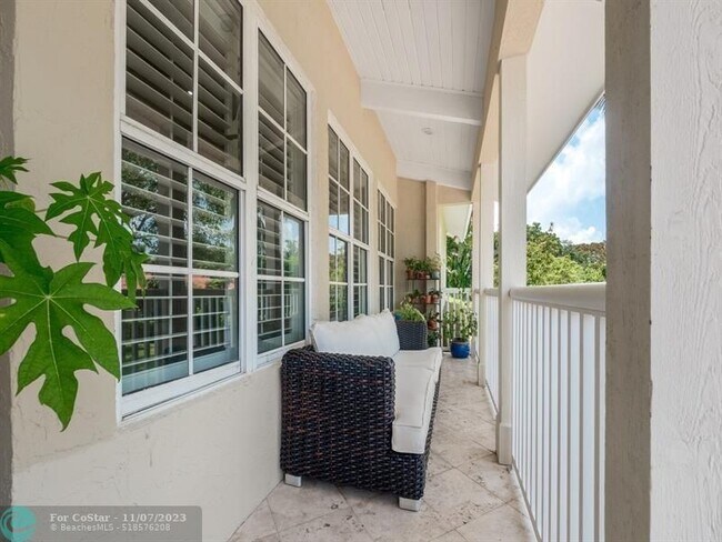 Building Photo - 441 Ridge Rd