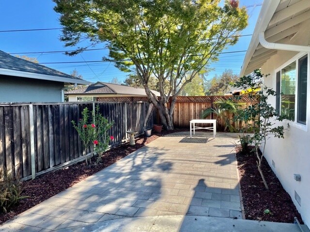 Backyard - 934 Goodwin Ave