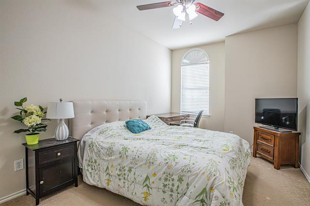 Building Photo - 1664 Park Grove Dr