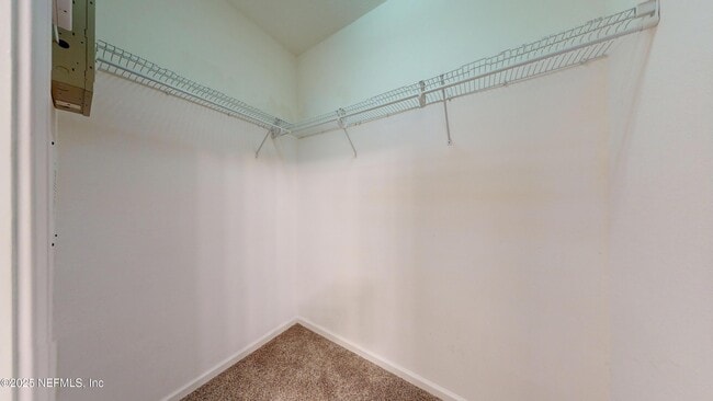 Building Photo - 13339 Solar Dr