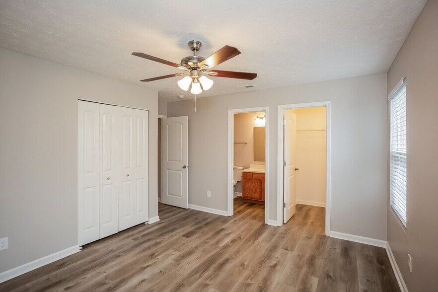 Building Photo - 11409 Cuyahoga Dr