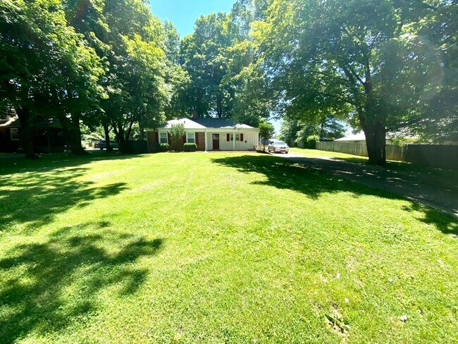 Building Photo - 4118 Browns Ln