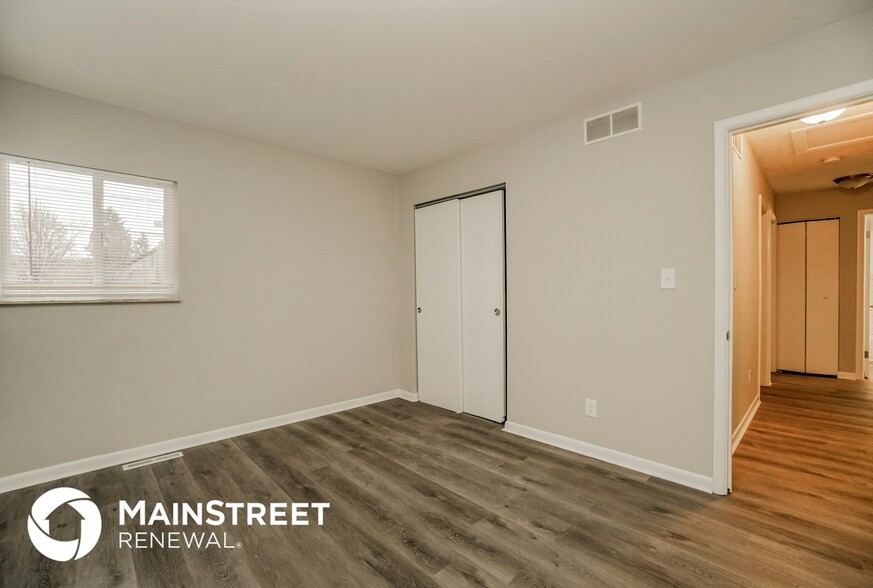 Building Photo - 2084 Belcher Dr