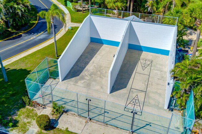 Building Photo - 1106 Ocean Dunes Cir