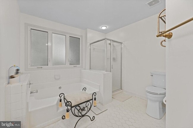 Building Photo - 12307 Eliff Way