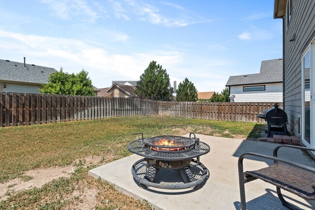 Building Photo - 7235 Andover St