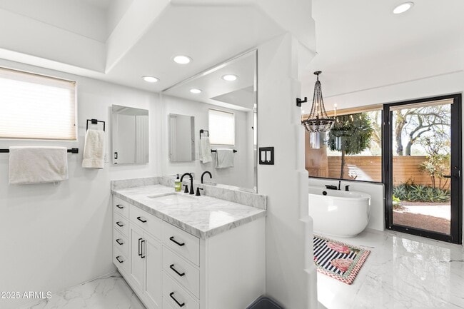 Building Photo - 40199 N 105th Pl