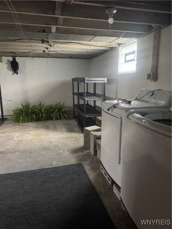 Building Photo - 5 Liberty St