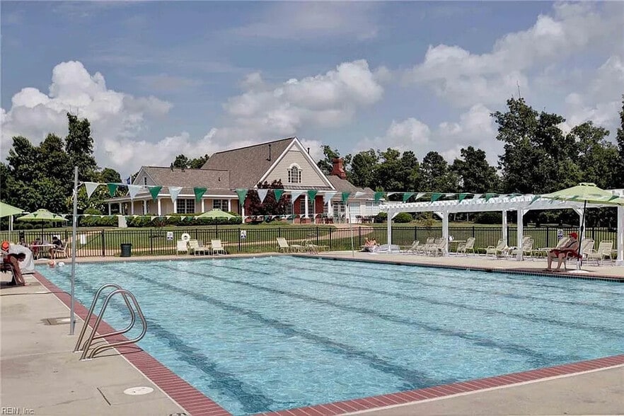 Building Photo - 4009 Thorngate Dr