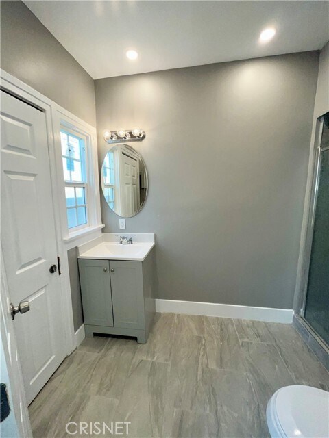 Building Photo - 4432 3rd Ave