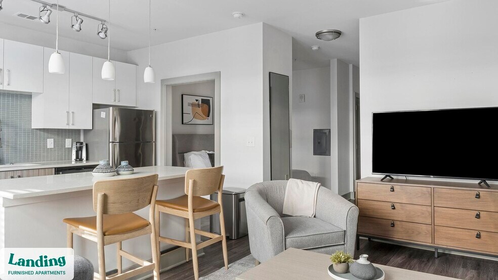 Building Photo - 930 Howell Mill Rd NW