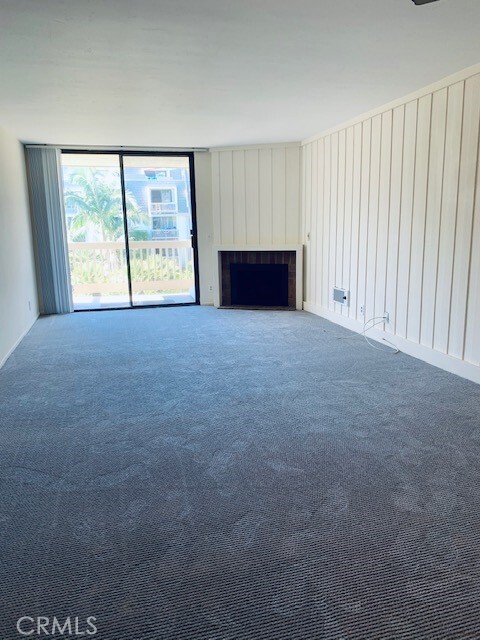 Building Photo - 999 N Pacific St