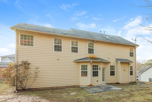 Building Photo - 7 Nash Ln