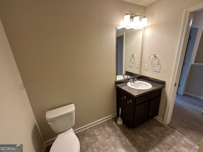 Building Photo - 376 Pernell Dr