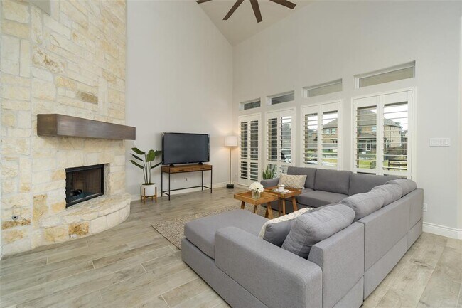 Building Photo - 853 Coastal Ct