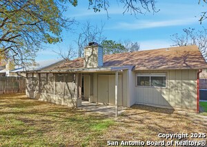 Building Photo - 5938 Oak Run St