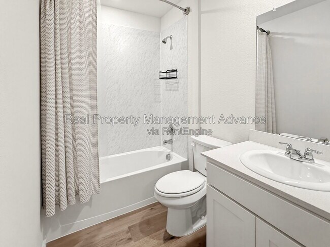 Building Photo - 1629 Topaz Trl