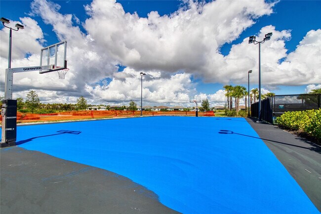 Building Photo - 10407 SW Aquila Wy