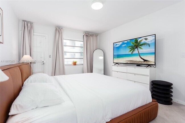 Building Photo - 525 Meridian Ave