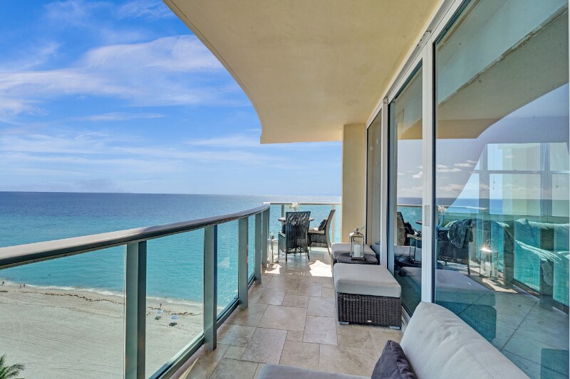 Primary Photo - 2501 S Ocean Dr
