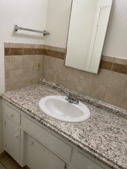 Building Photo - 9913 Stobaugh St