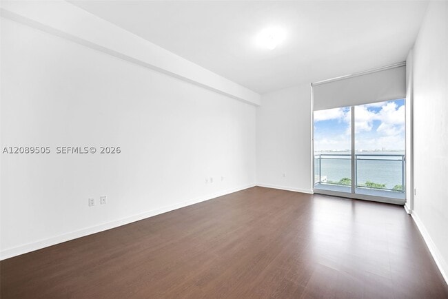 Building Photo - 7901 Hispanola Ave