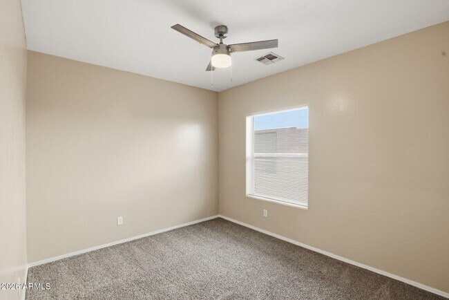 Building Photo - 15818 N 25th St