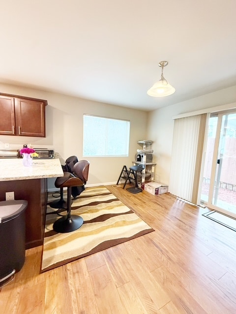 Building Photo - 298 NE Tronson Cir