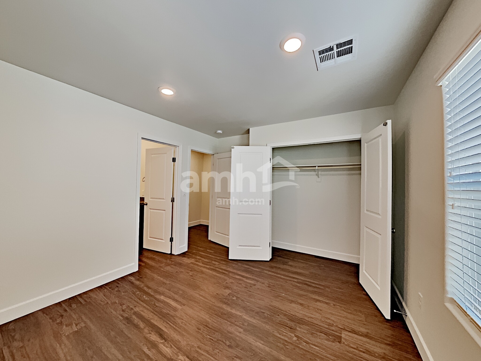 Building Photo - 4733 Tire Swing St