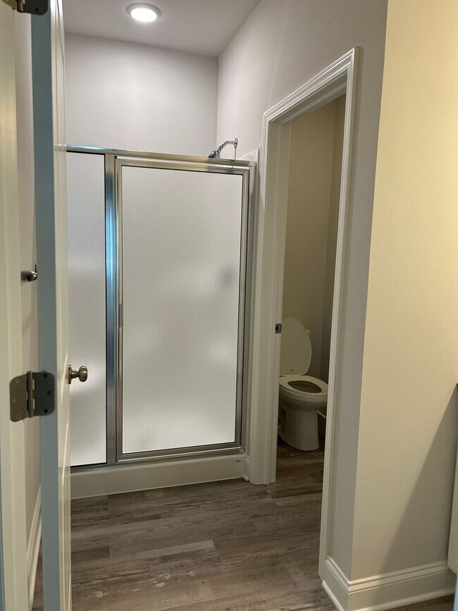 Building Photo - West Creek 3 Bedroom