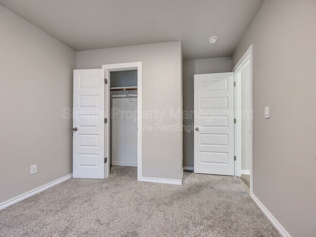 Building Photo - 7532 NW 143rd St