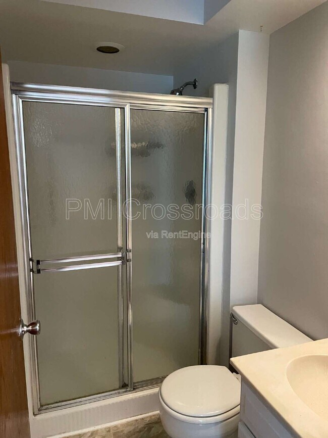 Building Photo - 7594 Peachmont Ave NW