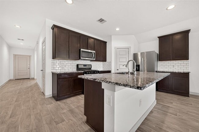 Building Photo - 8043 Black Forest Ln