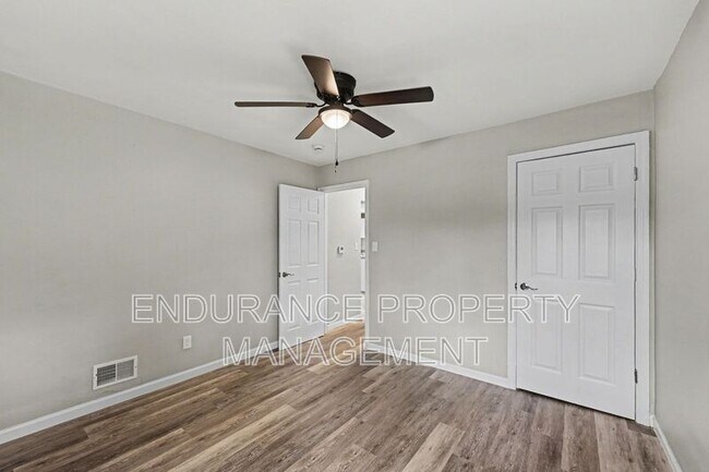 Building Photo - 1780 Academy Pl
