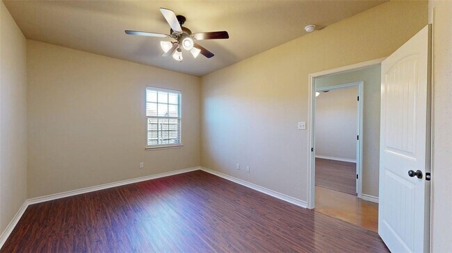 Building Photo - 3009 Towers Pkwy