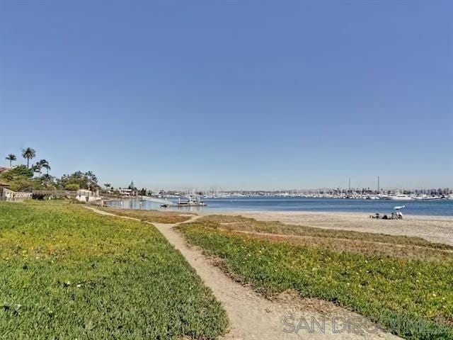 Building Photo - 440 San Antonio Ave