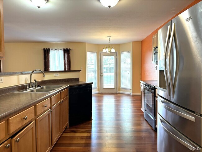 Building Photo - 207 Shady Rock Ln