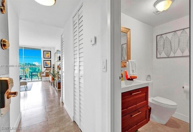 Building Photo - 13499 Biscayne Blvd