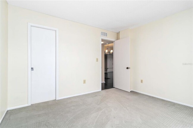 Building Photo - 6116 43rd St W