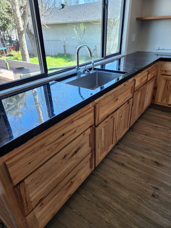 Building Photo - 3433 Willow St