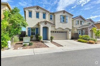 Building Photo - 8461 Calheta Way