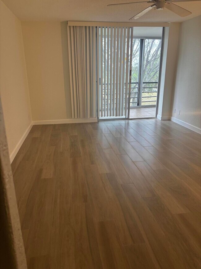 Building Photo - 6461 NW 2nd Ave